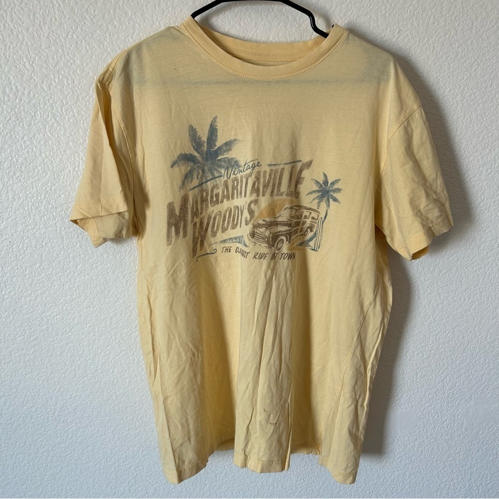 Margaritaville Yellow Short Sleeve Casual Tee Vintage Car and Palm Tree Graphic